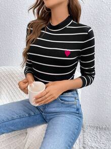 SHEIN Frenchy 心型刺繡條紋t卹 - 黑與白 - 查看 4