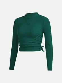 Chica adolescente Camiseta con abertura con patrón de corazón fruncido con nudo lateral de cuello alto