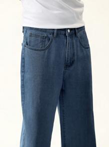 Manfinity Hypemode Men's Medium Blue Regular Wash Straight Denim Jeans - Medium Wash - View 3