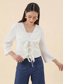 SHEIN Privé 蕾絲邊紗質打結前裝上衣 - 白色 - 查看 1