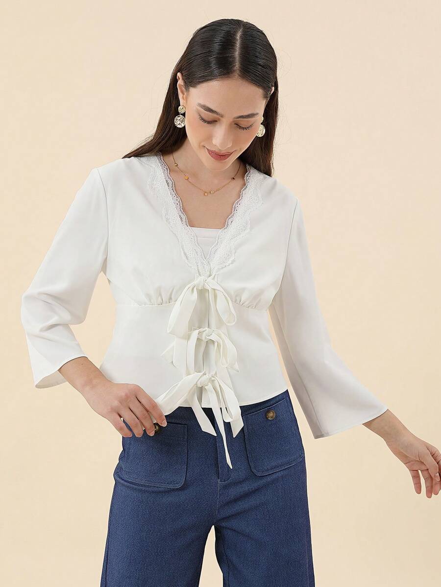 SHEIN Privé 蕾絲邊紗質打結前裝上衣 - 白色 - 查看 1