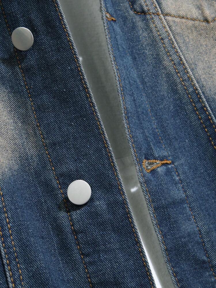 Loose-Fit Men's Water Washed Denim Jacket With Flap Pockets Without Hood