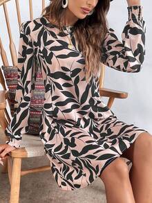 SHEIN VCAY 女士直筒剪裁印花連身裙 - 彩色 - 查看 6