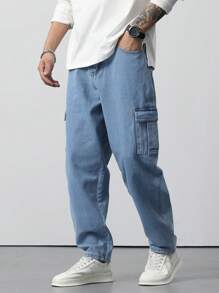 Manfinity Homme 男士鬆身翻蓋口貨物口袋牛仔褲，寬鬆長洗水牛仔褲，純色深藍色派對休閒服飾 - 淺色水洗藍 - 查看 7