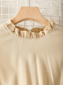 少女荷叶边荷叶袖褶边下摆系带连衣裙，适合度假、夏季、旅行 - 杏色 - 查看 6