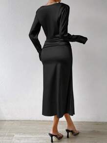 Zolique 女款兜帽領褶皺雪紡時尚連衣裙 - 黑色 - 查看 2