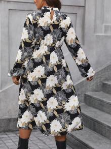 Calvaya Plus Floral Print Mock Neck Split Thigh Dress - Black - View 2