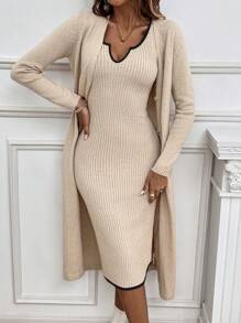 SHEIN Privé 凸紋針織毛衣連身裙和釦扣開襟開衫 - 杏色 - 查看 1