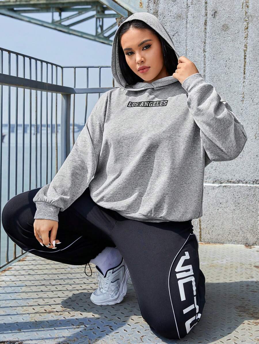 SHEIN EZwear Áo nỉ tay rớt vai cỡ lớn in chữ - Màu Xám nhạt - Xem 1