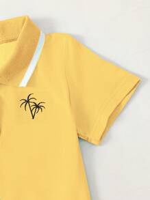 Souflis Souflis 青少年男孩椰樹刺繡polo衫套裝帶衣領和破爛短褲 - 黃色 - 查看 5