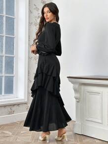 SHEIN Privé Hollow Out Waist Multi-layer Ruffled Edge Dress