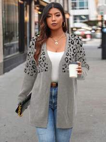 Calvaya 大尺碼豹紋拼接下垂肩開衫 - 灰色 - 查看 4