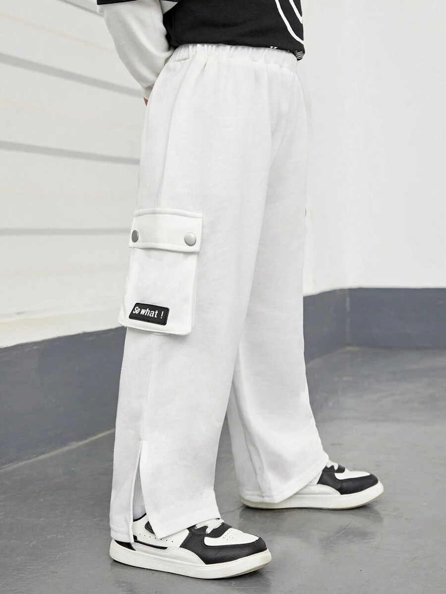 SHEIN 男小童字母貼布側翻蓋口袋下擺開叉衛褲 - 白色 - 查看 1