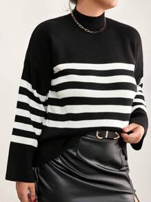 SHEIN Cottnline Plus Pull À Rayures Épaule tombante - Noir et Blanc - Voir 4