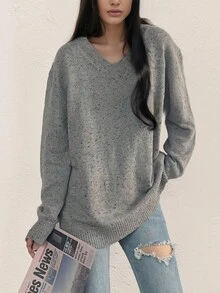 Loose-fit Slimming Women's Sweater - Grey - View 4