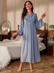 花卉刺繡荷葉邊睡裙 - 藍色 - 查看 5