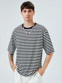 Manfinity VCAY 男士圓領寬鬆下擺短袖基本款休閒T恤，夏季簡約百搭 - 黑與白 - 查看 5