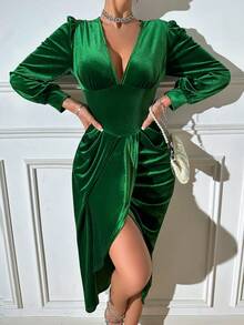 Allurite Plunging Neck Lantern Sleeve Wrap Hem Velvet Dress - Green - View 4