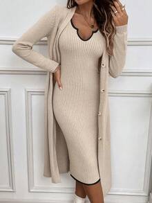 SHEIN Privé 凸紋針織毛衣連身裙和釦扣開襟開衫 - 杏色 - 查看 3
