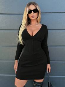 SHEIN SXY 純色深v緊身連身裙 - 黑色 - 查看 1