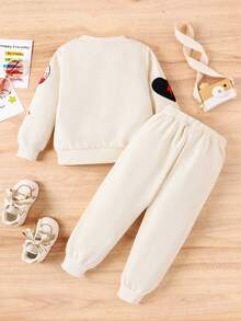 SHEIN 年轻女孩休闲复古街头时尚前卫运动风圆领长袖字母印花运动衫和打底裤两件套 - 杏色 - 查看 2