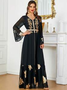 SISKAKIA Gold Leaf Pattern Arabian Modest Long Sleeve Dress Kaftan - Black - View 1