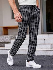 Manfinity RebelGame Men's Plaid Woven Trousers With Slanted Pockets - Multicolor - View 5