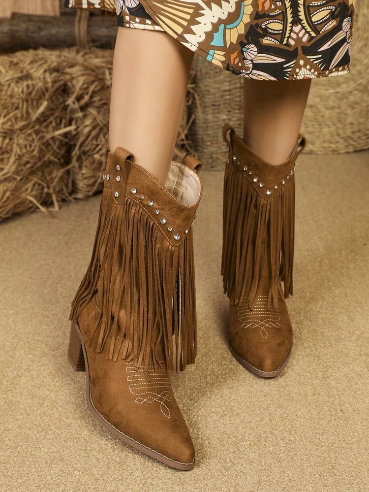 Fashionable Women's Chunky Heel Studded Tassel Mid-calf Boots