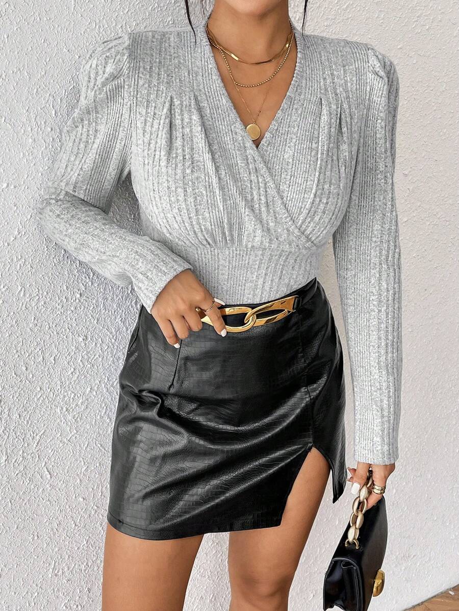 SHEIN Privé 純色v領泡泡袖t卹 - 灰色 - 查看 1