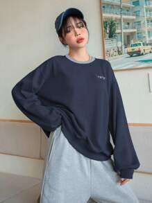 DAZY Tay áo dài Áo nỉ Với In Đồ họa - Màu xanh hải quân - Xem 2