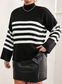 SHEIN Cottnline Plus Pull À Rayures Épaule tombante - Noir et Blanc - Voir 3