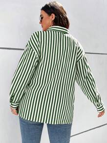 Flirla 大尺寸條紋印花落肩襯衫 - 綠色 - 查看 2