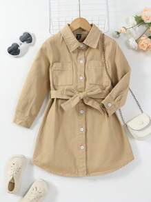 年輕女孩貼袋束帶襯衫牛仔連身裙