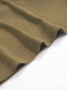 Manfinity Camiseta De Punto Lisa Para Hombre Con Cuello Media Tapeta De Botones Y Rayas Verticales - Caqui - Ver 3