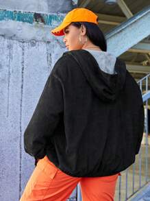 SHEIN EZwear Chaqueta con capucha negra tejida de talla grande para mujer con forro térmico - Blanco y Negro - Ver 4