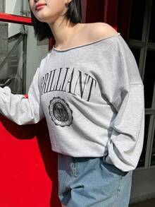 Dazy Petite Plus In thư Thả vai Áo nỉ - Xám - Xem 7