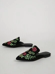 Fashionable 3d Embroidery Thread Luminous Pointed Toe Ballet Flats For Women - Black - View 4