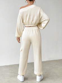 Chiquease 女性不對稱領口運動衫套裝 - 杏色 - 查看 2