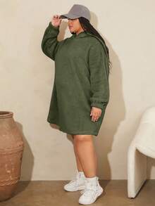 SHEIN CURVE+ Đầm nỉ kiểu gấu bông thiết kế tai 3D, vai rớt, cỡ lớn - xanh quân đội - Xem 7