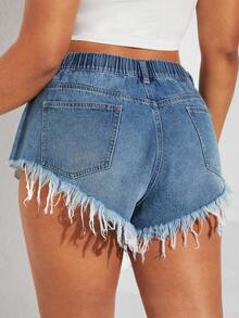 SHEIN EZwear 大碼斜口袋破洞毛邊牛仔短褲 - 淺色水洗藍 - 查看 2
