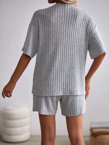 SHEIN LUNE 女士肋織落肩t恤和短褲套裝