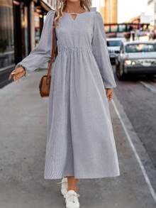 SHEIN LUNE Striped Print Keyhole Neckline Lantern Sleeve Dress - Blue and White - View 4