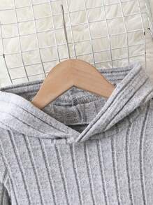 SHEIN Little Girls' Simple And Comfortable Casual Two-piece Set For Autumn And Winter - Grey - View 3