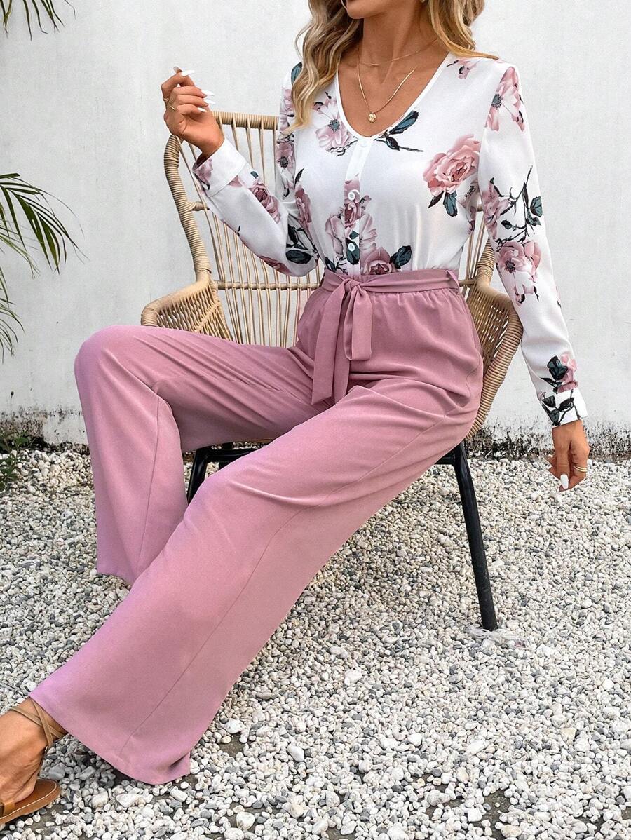 SHEIN VCAY Conjunto De Dos Piezas De Camisa Con Estampado Floral Y Pantalón Con Cinturón Para Mujer - Multicolor - Ver 1