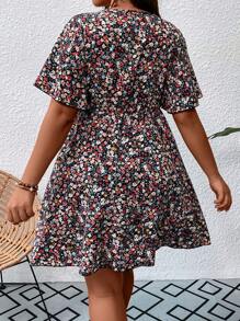 SHEIN Holidaya Kích thước lớn Cổ chữ V In hoa Đầm - Nhiều màu - Xem 3