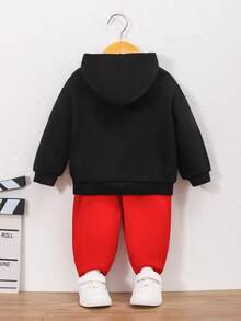 SHEIN Đứa bé trai Đồ họa Chữ cái Áo Hoodie & Quần thể thao - Nhiều màu - Xem 2