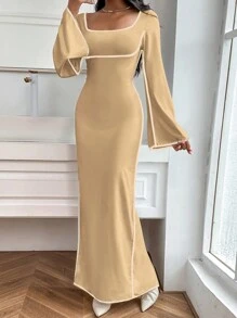 SHEIN Privé 鈴鐺袖方領連衣裙 - 卡其色 - 查看 1