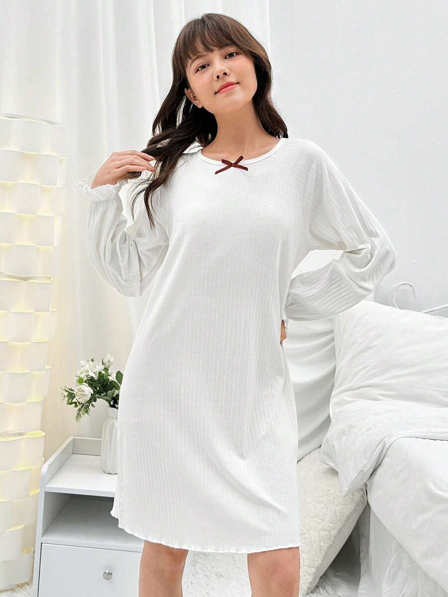 Váy ngủ trang trí nơ sọc trơn màu tối giản cho bé gái tuổi teen - trắng - Xem 1