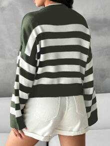 RueChic Sọc Tay áo chuông Áo len - xanh quân đội - Xem 2