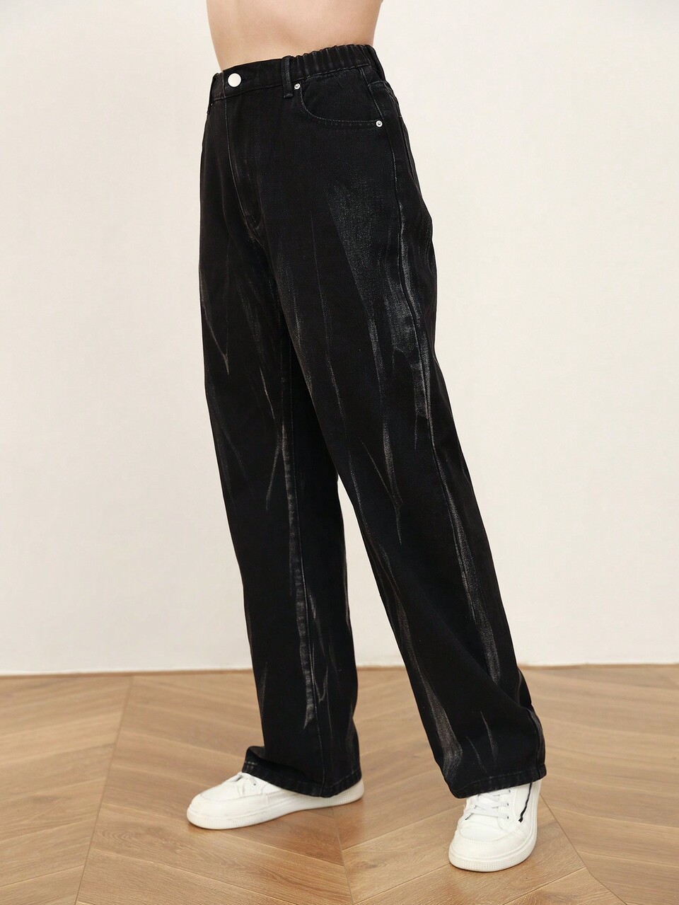 Teen Girls' Sandblasted & Flowers Pattern Black Jeans